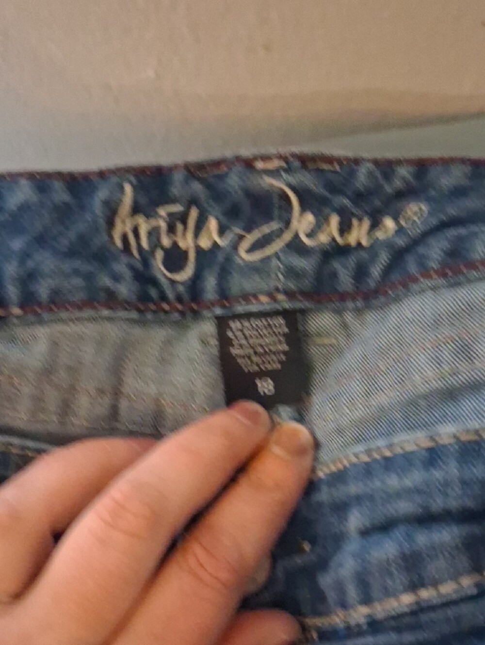 Women's Ariya Embroidered Pocket Jeans size 18 - Picture 4 of 7